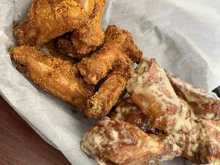 Waverly Inn Pub & Pizzeria