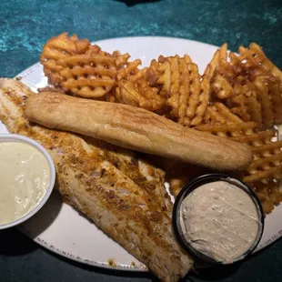 2025.01.13 - Wallye fish and waffle chips.