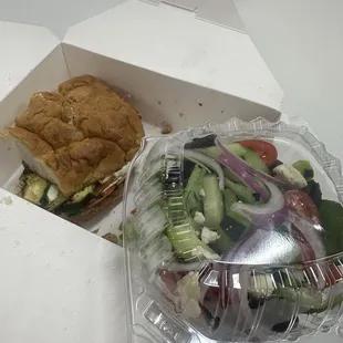 Grilled veggie sandwich with side salad