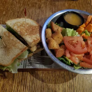 BLT with mushrooms instead of bacon &amp; side salad with italian.