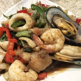 58. Seafood on Fire Special