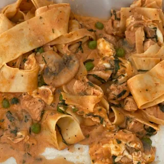 Pappardelle Alla Campagnola