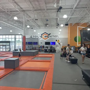 Trampoline