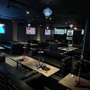 Ground Level Lounge & Hawaii's Luxury Hookah