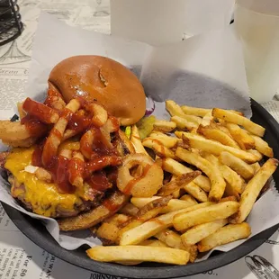 Sweet &amp; smokey bbq burger