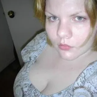 Ellie W.