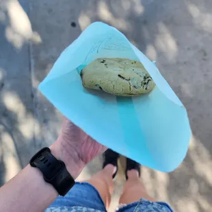 Chocolate chip cookie, please