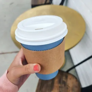 Sf hazelnut latte w/ alm milk (hot)