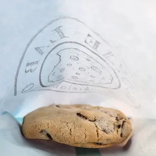 Chocolate chip cookie