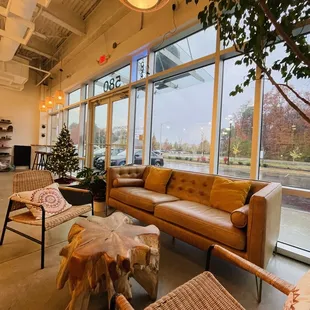 Couch seating