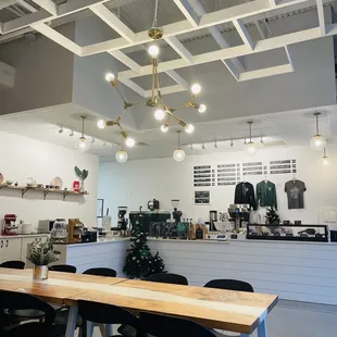 Service counter and communal table