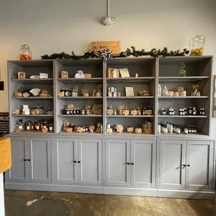 Tooth powders, mouth rinses, honey...