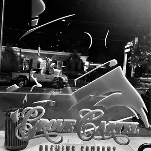 a black and white photo