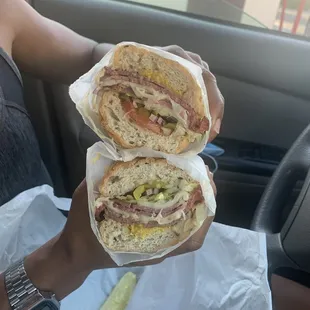 Hot Pastrami Sammich