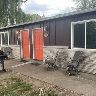 Front of the cabin duplex