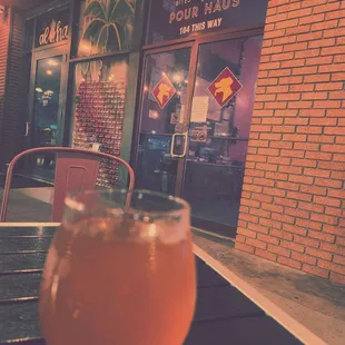 Prairie esse draft on the patio