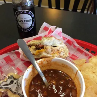Crusty bread on he panini, excellent chili with just a little kick and cane sugar soda!