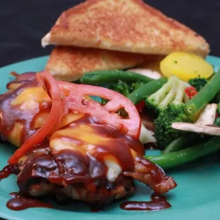 Rocky Top Chicken and Grilled Veggies sounds perfect for dinner tonight!