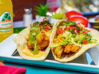 Los Arbolitos