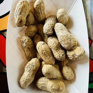 Peanuts while you wait