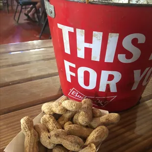 Complimentary peanuts