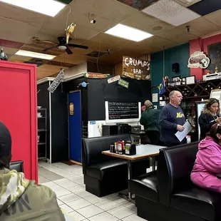 Bar and pick up area