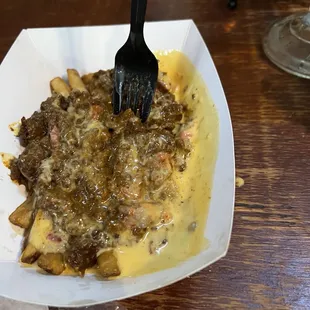 Chilli cheese fries