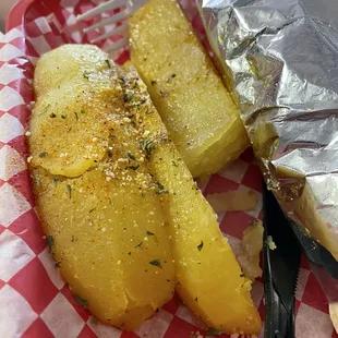 Lemon potatoes