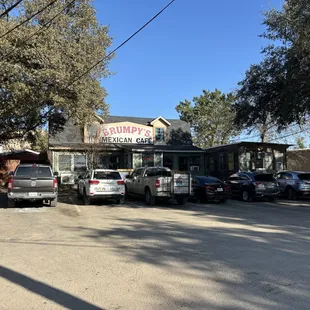 ramen and noodles, outside