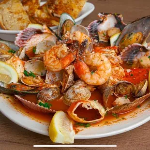 Cioppino