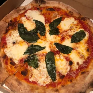 Margherita pizza