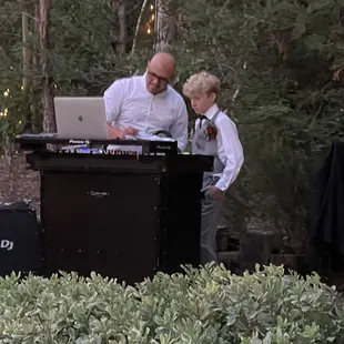 DJ Ian getting a crash course