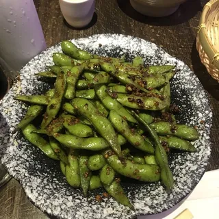 Spicy Garlic Edamame