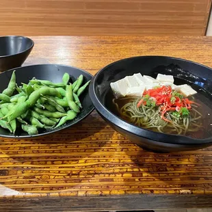 Kale ramen and edamame in a delicious mushroom broth