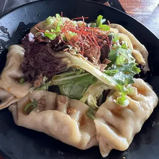 Spicy Dumplings with Salad