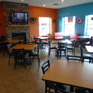 Another shot showing the other side of the dining room.