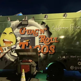 Guac N Roll Taco Truck