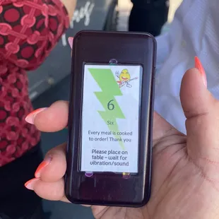 3/28/23 (tue): Super helpful paging system - they offer each a guest waiting pager for when their food is ready!