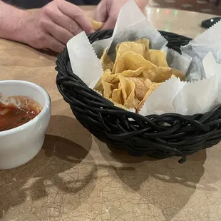 Chips &amp; salsa