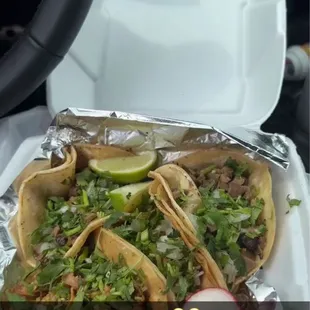 Tacos of lengua and tripa