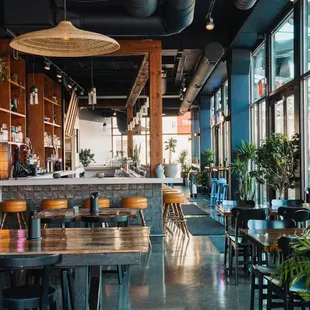 Dining Room and bar!