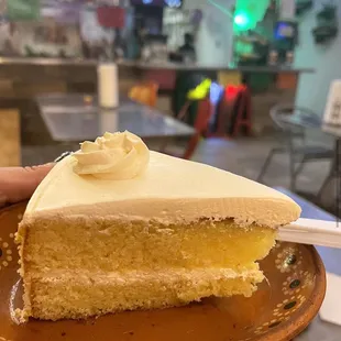 Pastel de mantequilla $3.99