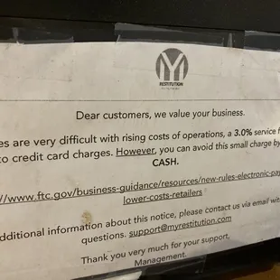 credit card policy: 3% usage fee