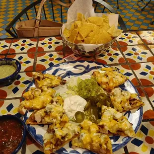 nachos, food