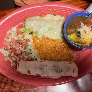 a plate of mexican food
