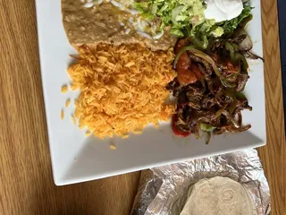 Los Amigos