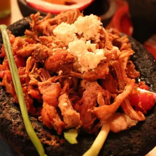 Carnitas Molcajete