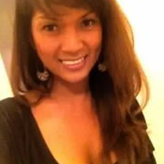 Isabella V.