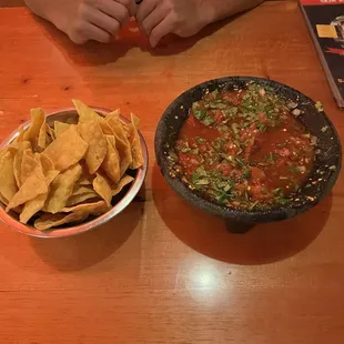 Table-side chips and salsa