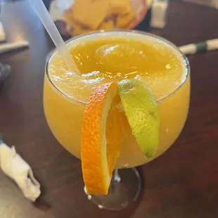 Peach and mango margarita frozen